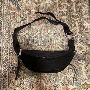 NWOT REBECCA MINKOFF BELT BAG